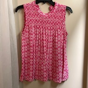 Like new crown and ivy